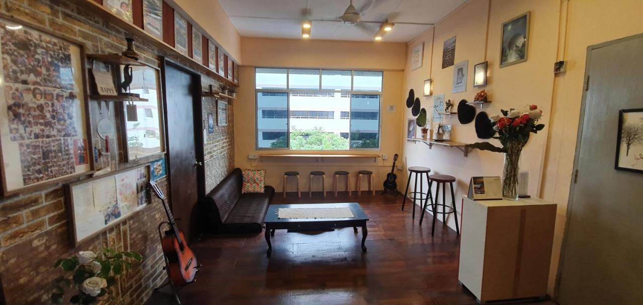 Auberge de jeunesse Escape Backpackers Kk à Kota Kinabalu Extérieur photo