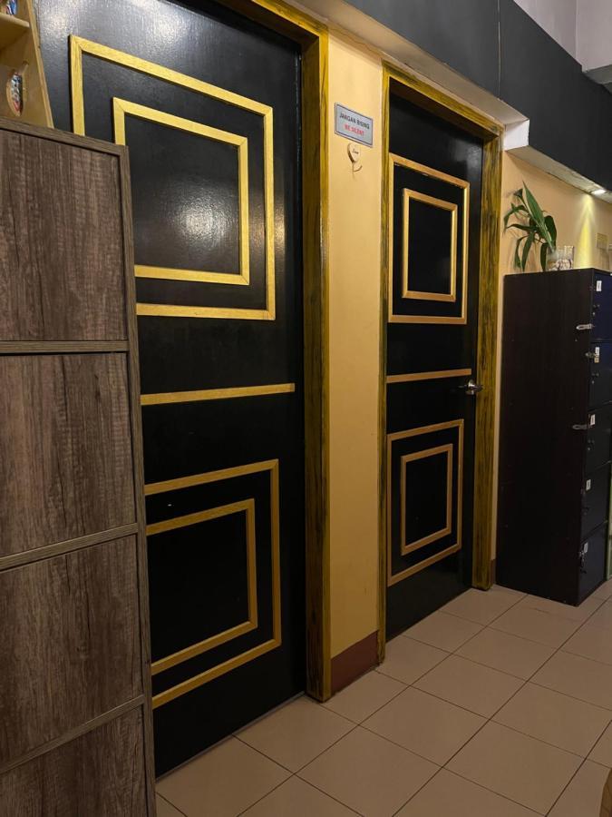 Auberge de jeunesse Escape Backpackers Kk à Kota Kinabalu Extérieur photo