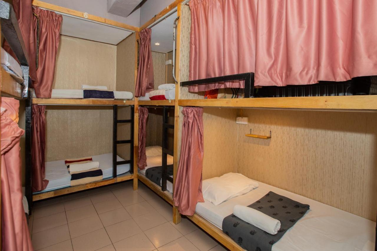 Auberge de jeunesse Escape Backpackers Kk à Kota Kinabalu Extérieur photo