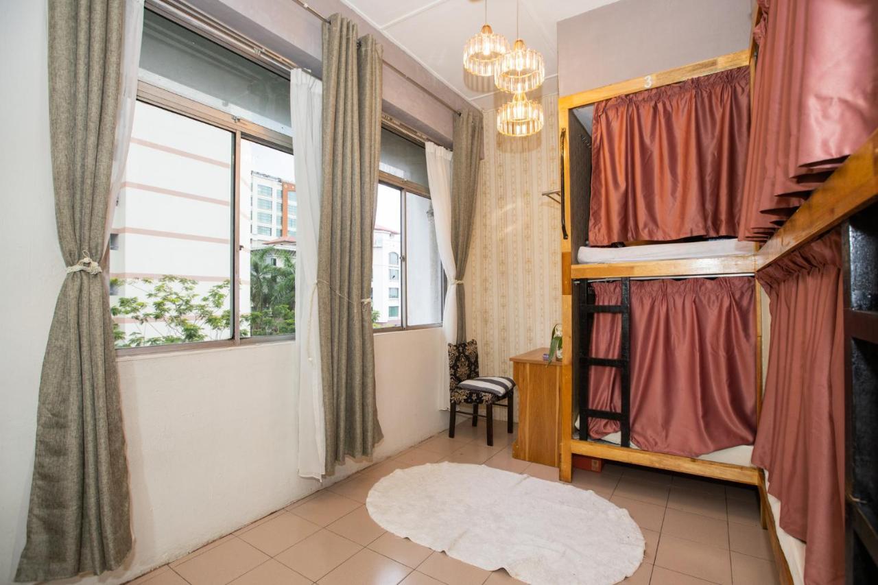 Auberge de jeunesse Escape Backpackers Kk à Kota Kinabalu Extérieur photo