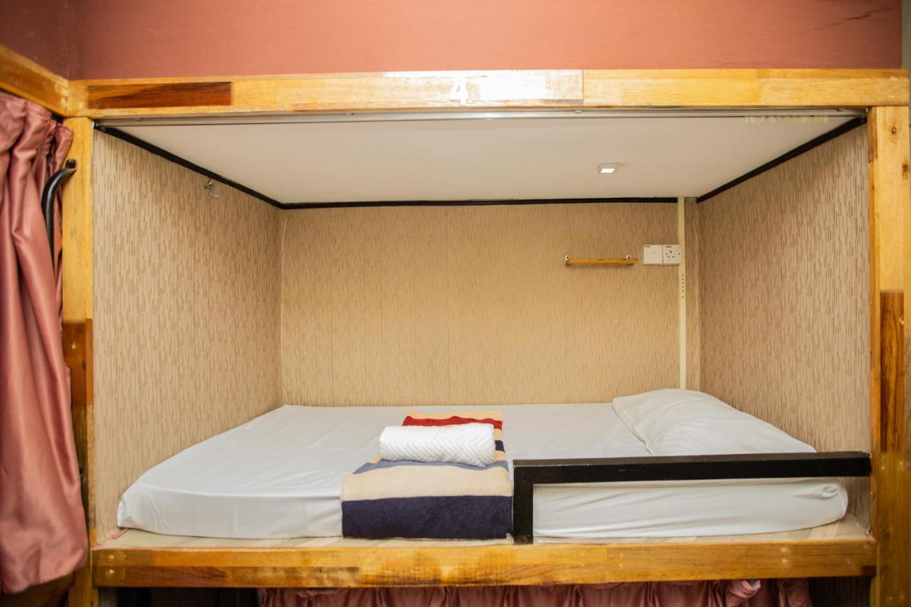 Auberge de jeunesse Escape Backpackers Kk à Kota Kinabalu Extérieur photo
